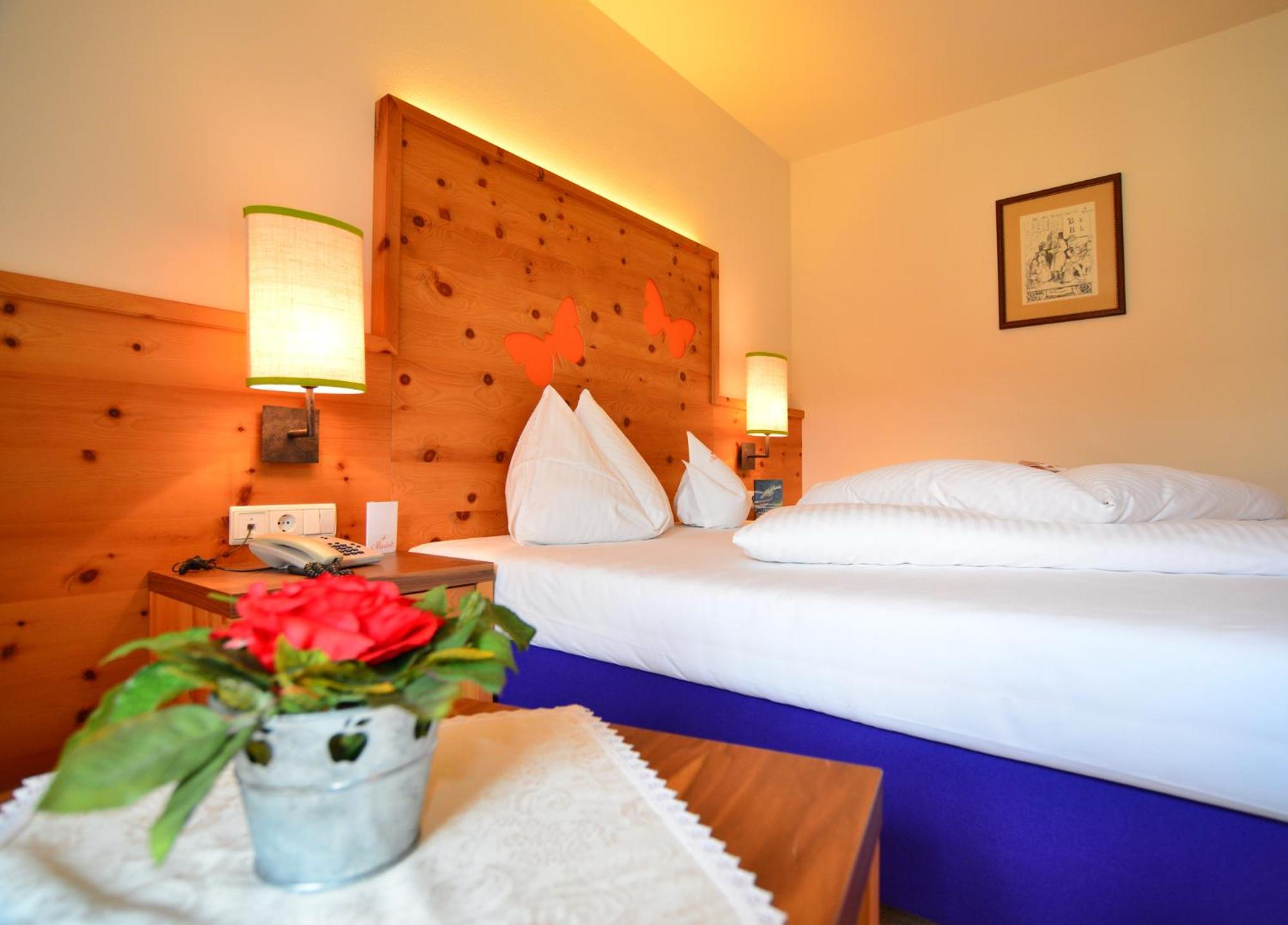 Mirabell Dolomites Hotel - Luxury Ayurveda & Spa Olang Eksteriør bilde